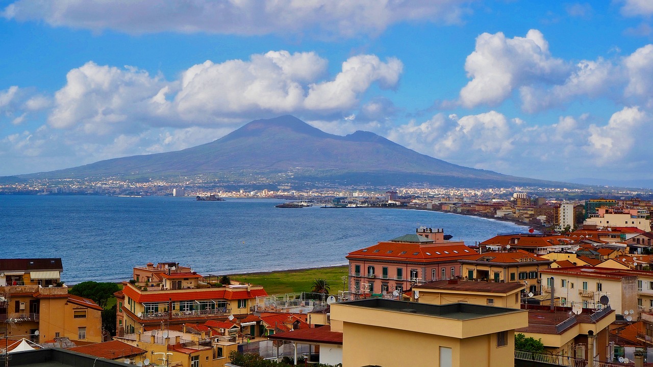 Exploring the Wonders of Mount Vesuvius and Pompeii