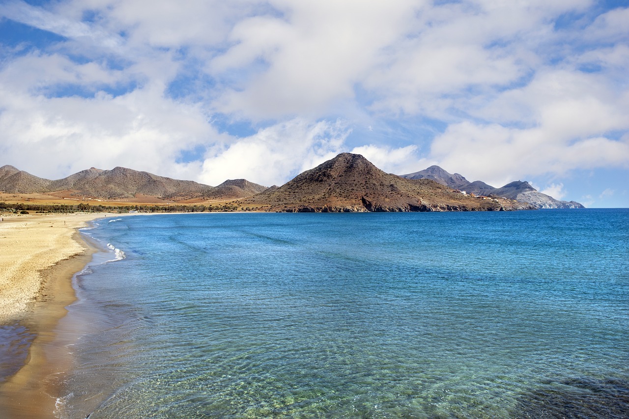 Explorando la Costa de Almería en 3 Días: Naturaleza y Cultura