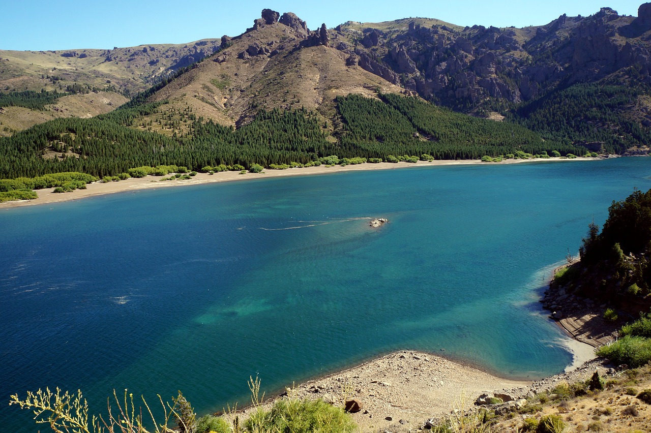 Chocolate Delights and Scenic Wonders in Bariloche