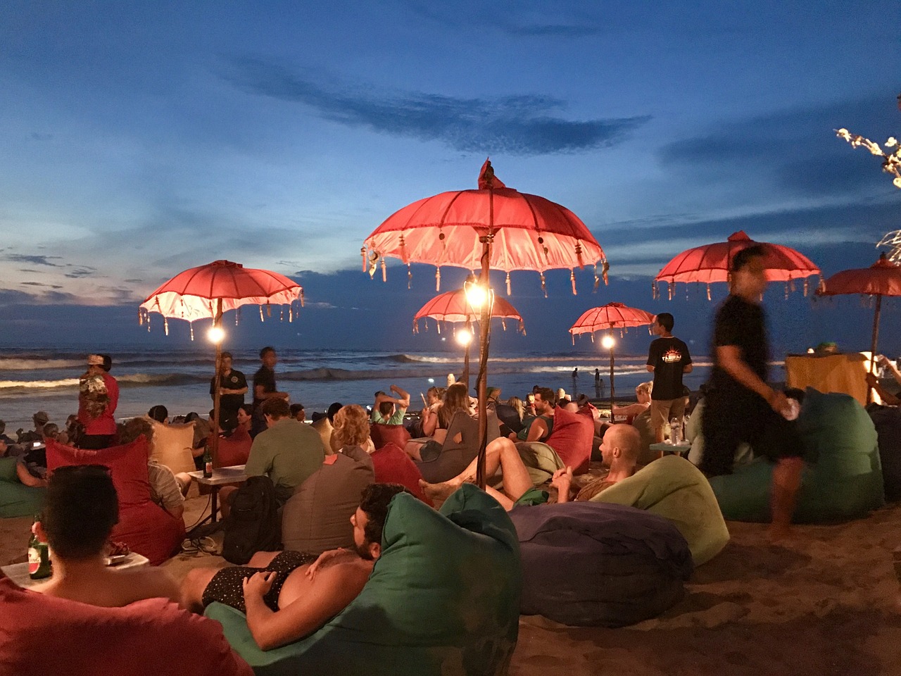 Ultimative 7-tägige Entspannung in Seminyak: Strand, Surfen und Genuss