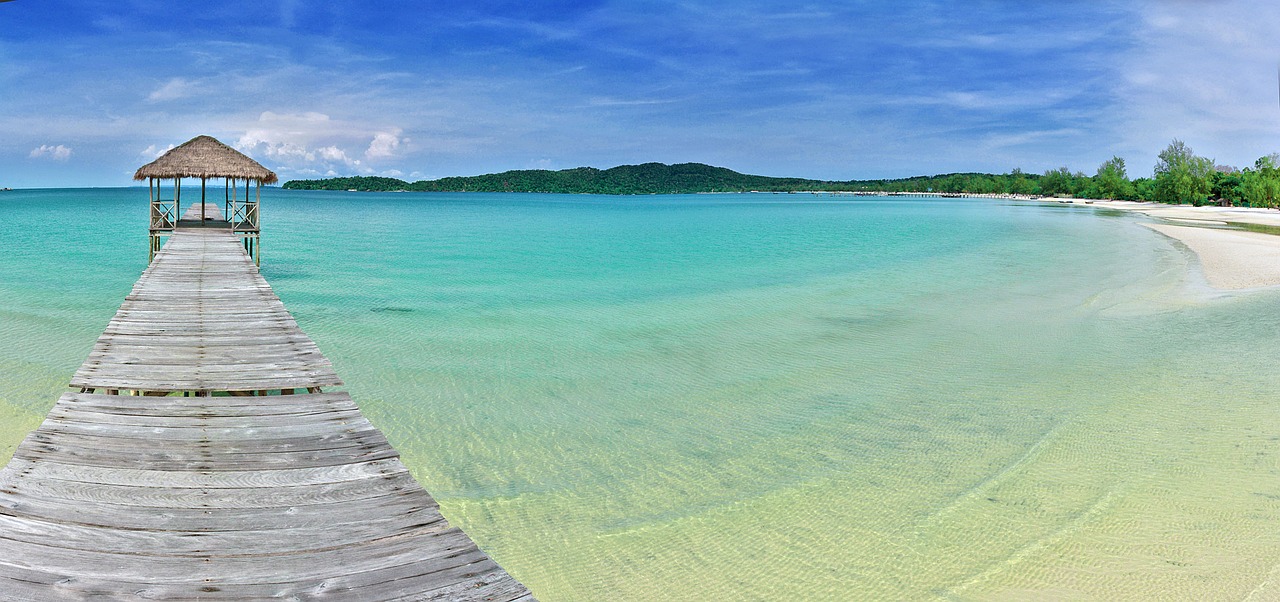 Island Paradise: Koh Rong Relaxation