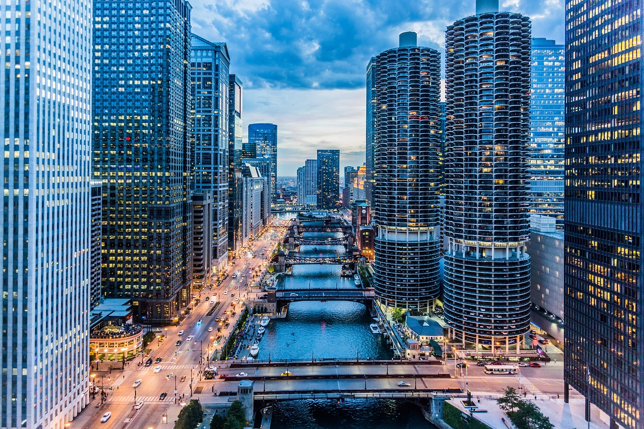 Rainy Day Birthday Celebration in Downtown Chicago