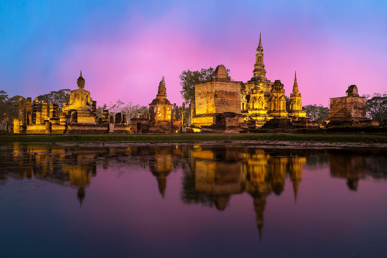 Explorando la Historia y los Sabores de Ayutthaya en Bicicleta
