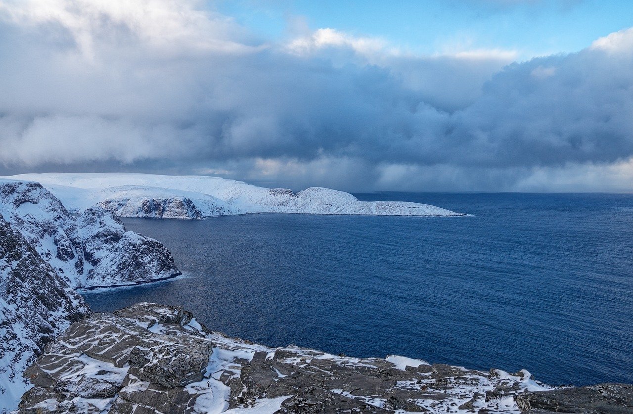 Aventura Ártica en Nordkapp: 15 días de Exploración Extrema