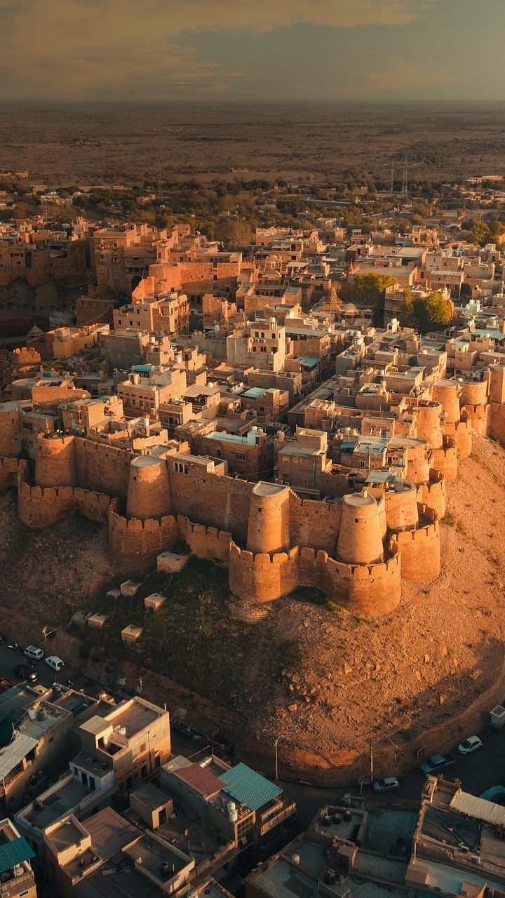 Golden Sands and Starlit Skies: A 3-Day Jaisalmer Escape