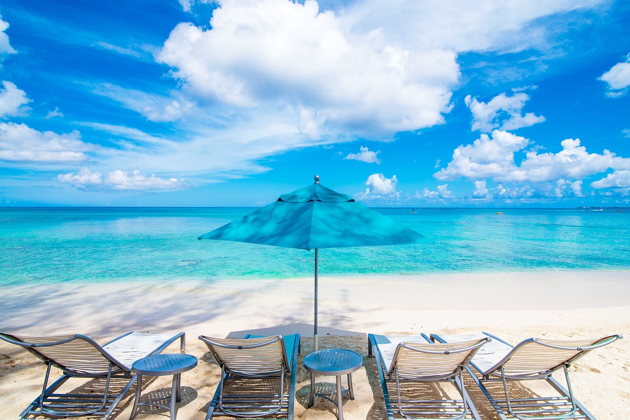 Ultimate Grand Cayman Experience in Seven Mile Beach