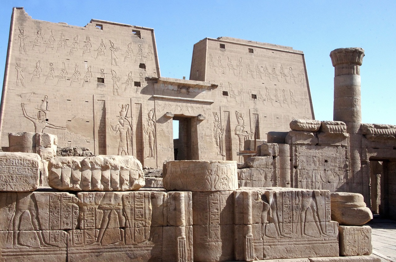 Historical Wonders and Culinary Delights in Edfu