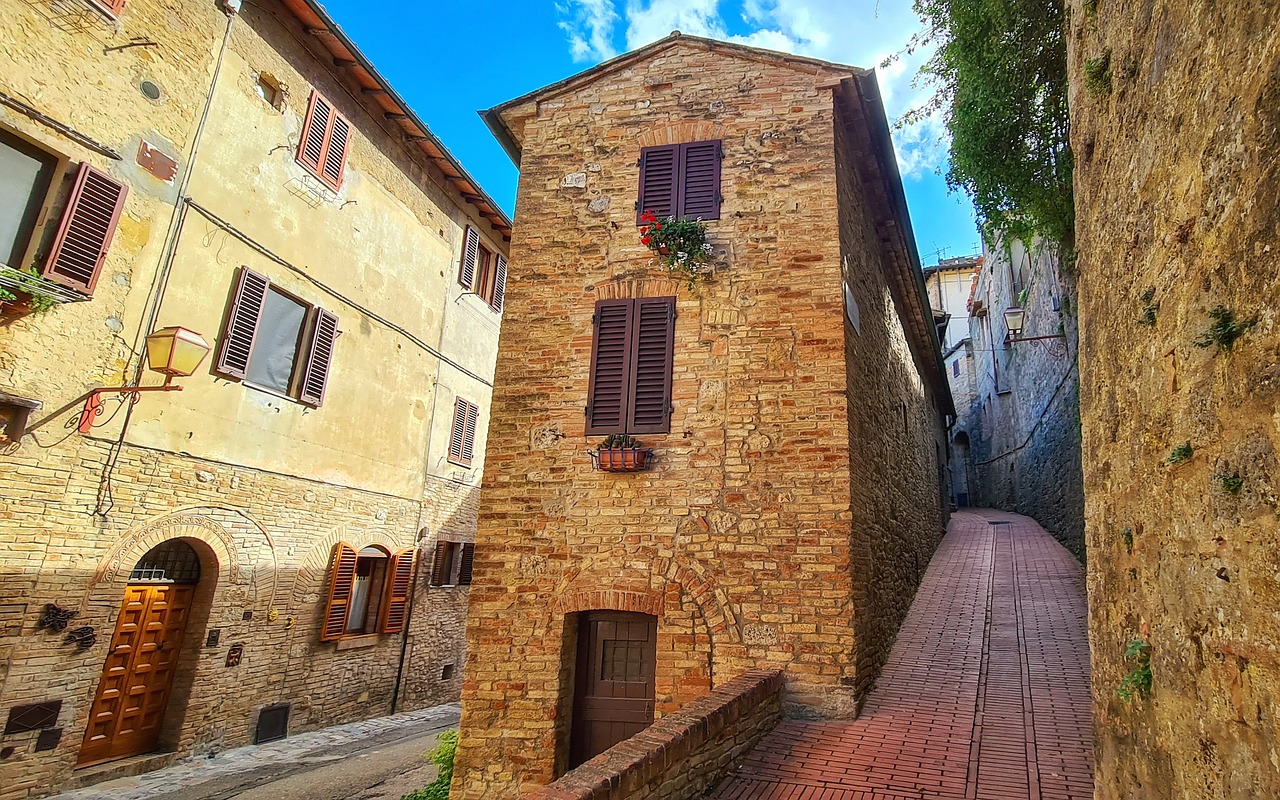 Esperienza Enogastronomica a San Gimignano