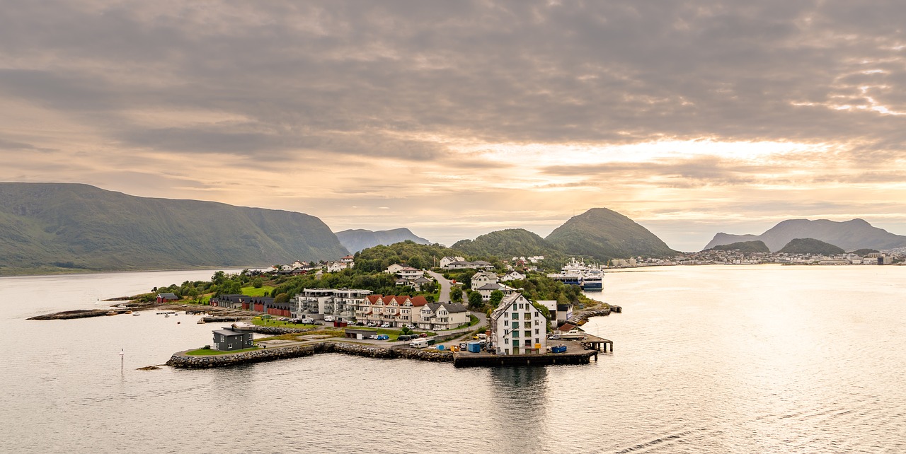 Culinary Delights and Scenic Views in Ålesund