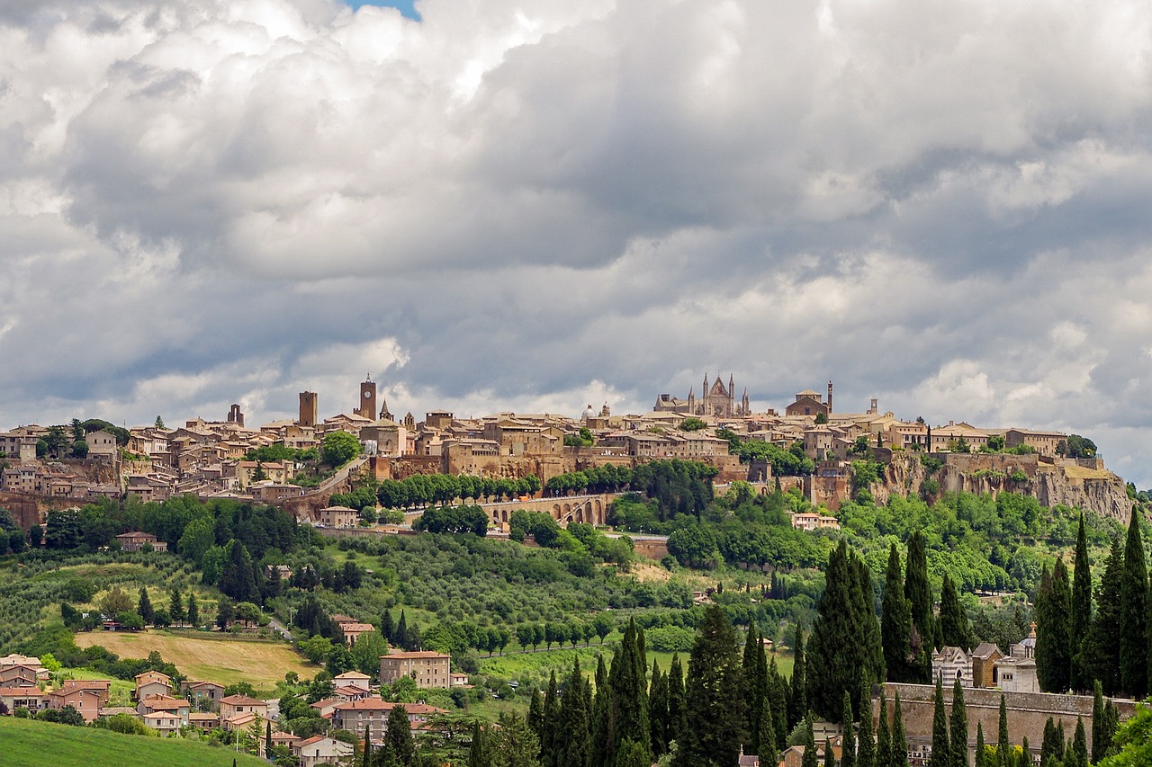 Historic Wonders and Culinary Delights in Orvieto