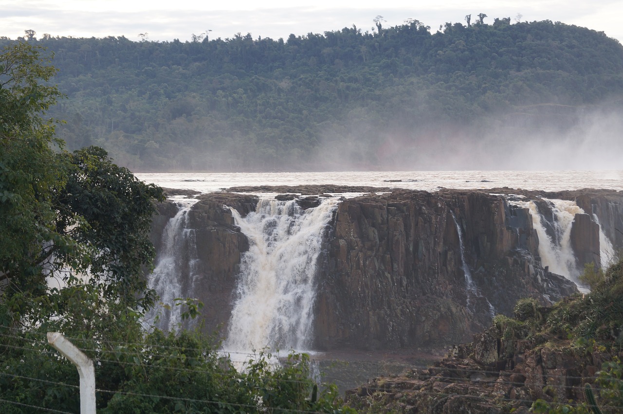 Experiência Completa em Foz do Iguaçu e Arredores