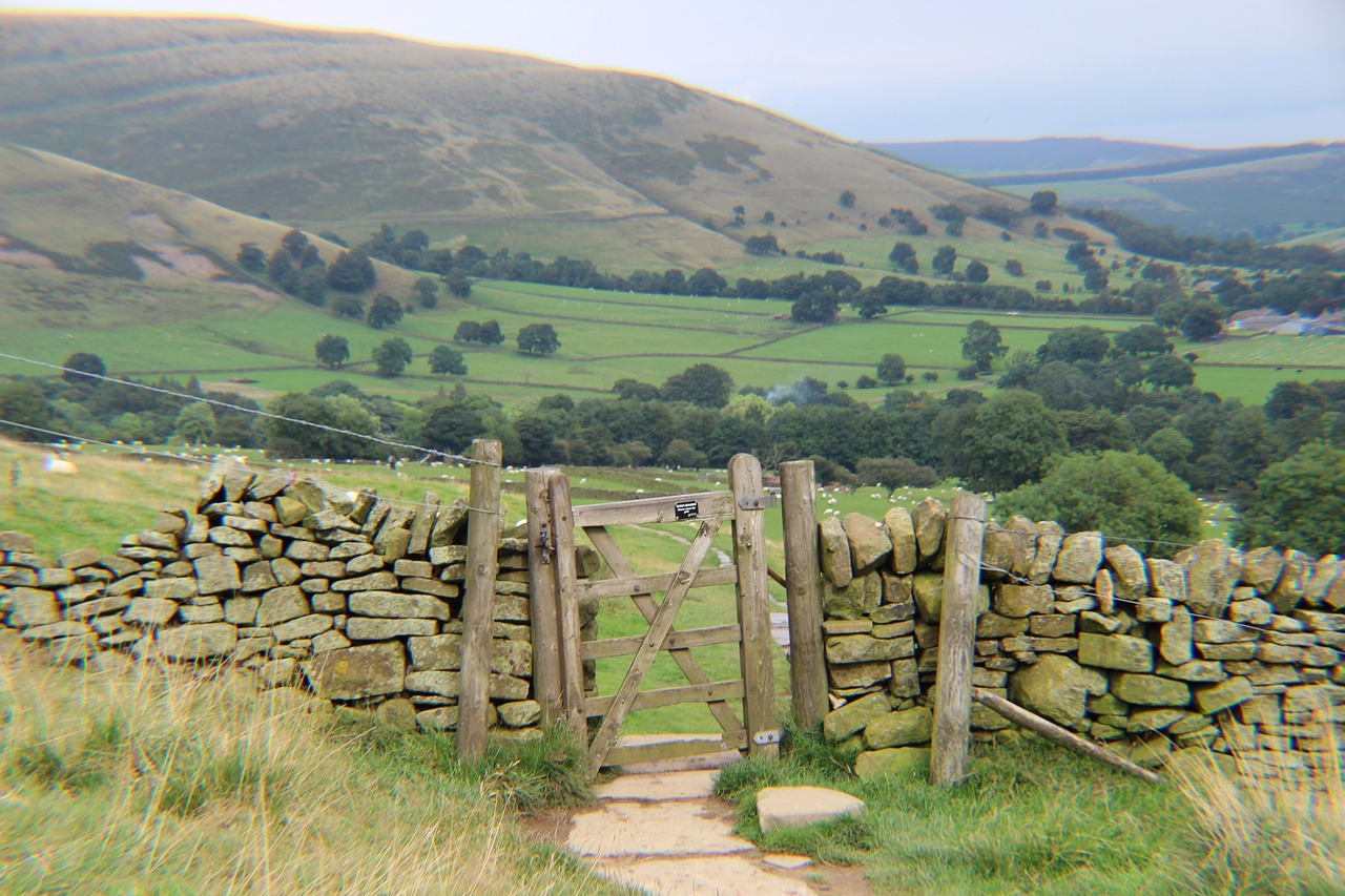 Exploring the Peaks: A 5-Day Edale Adventure