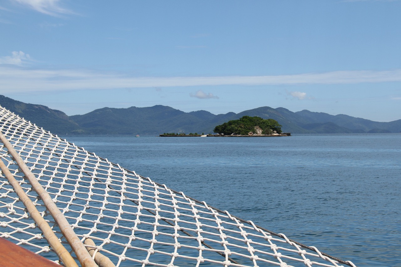 Explorando as Belezas de Ilha Grande e Angra dos Reis