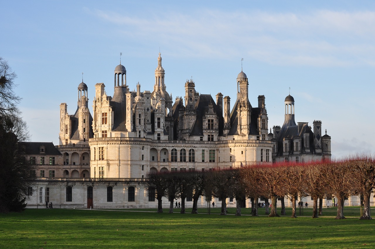 Chambord Castle and Loire Valley Cycling Adventure