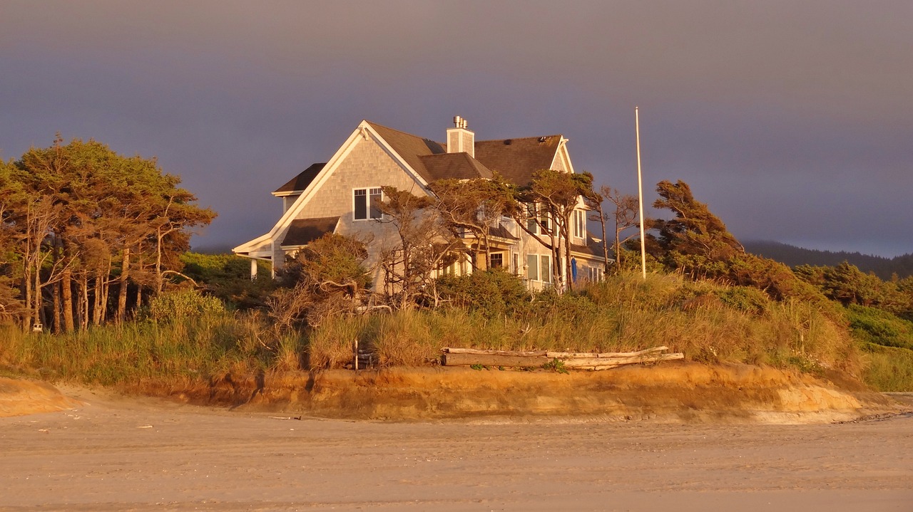 Serene Coastal Escape in Waldport