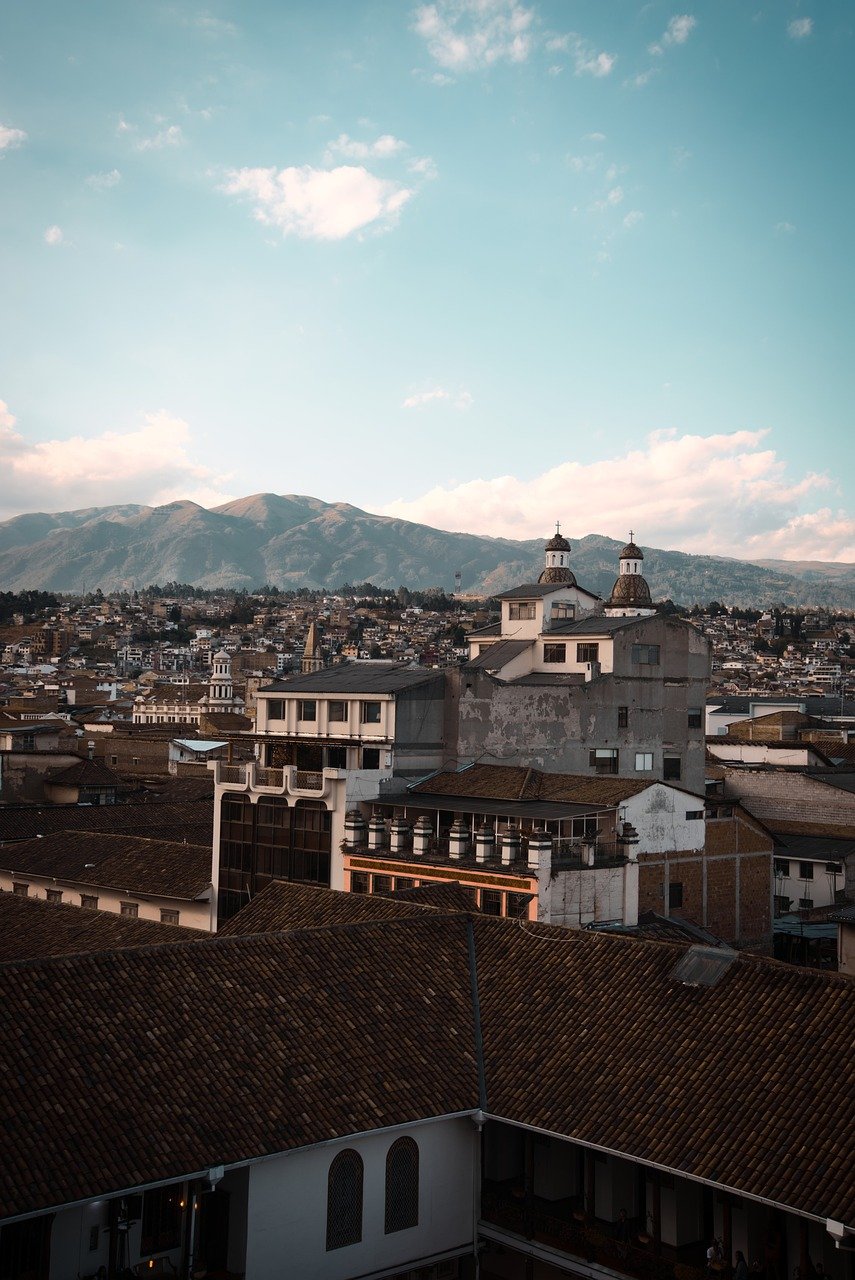 Explorando la Historia y la Naturaleza de Cuenca