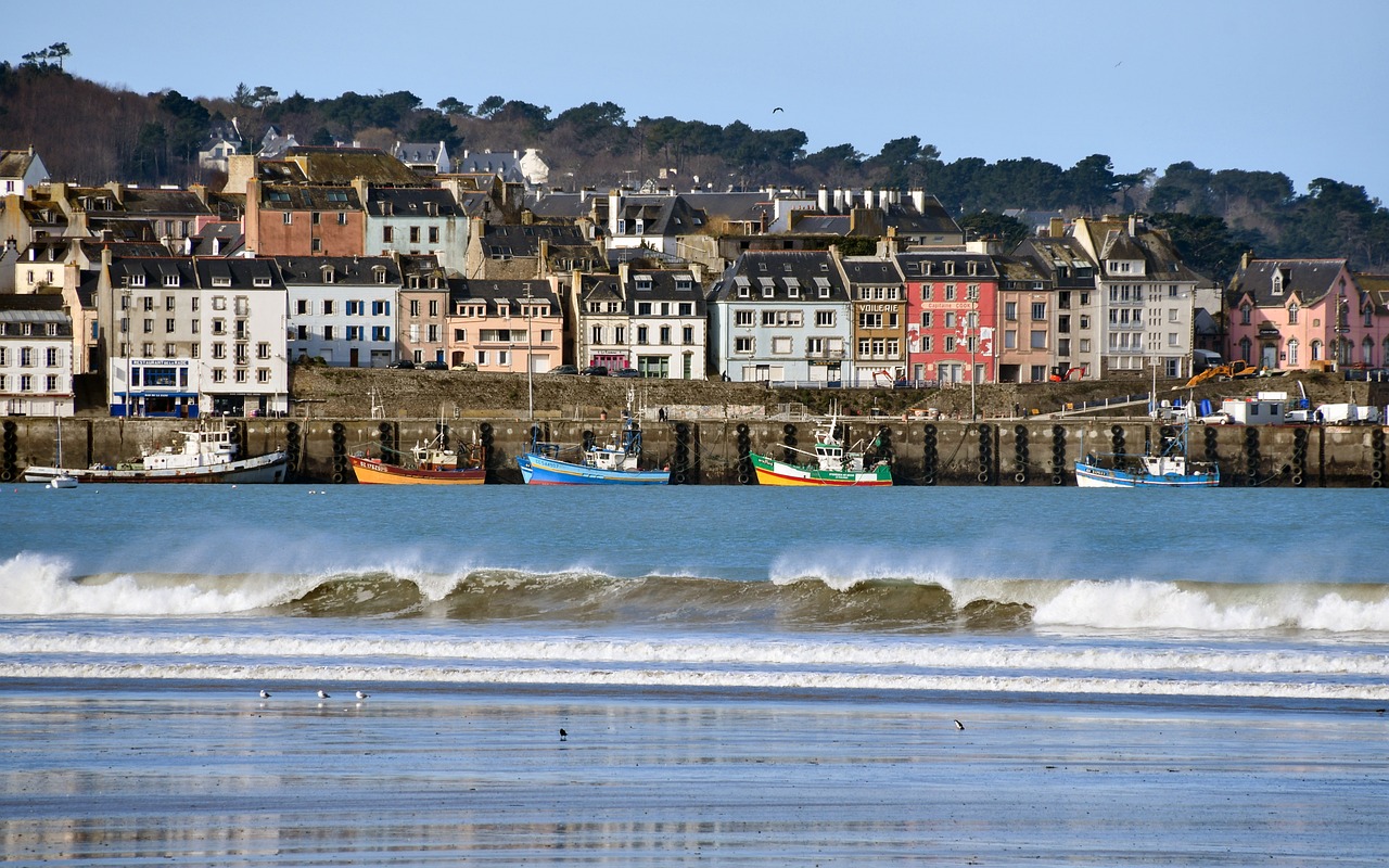 Romantic Getaway in Douarnenez: Surf, Games, and Gastronomy