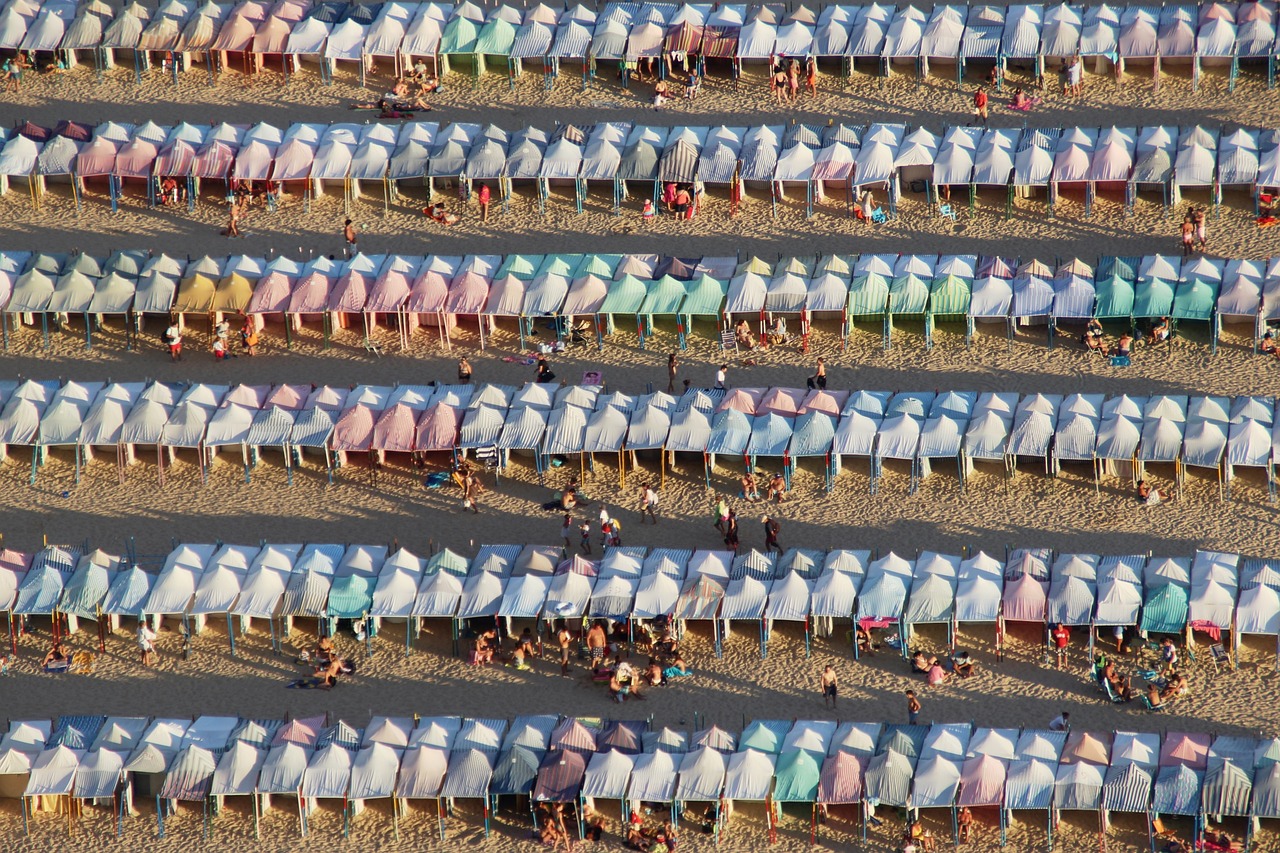 Big Waves and Cultural Delights in Nazaré