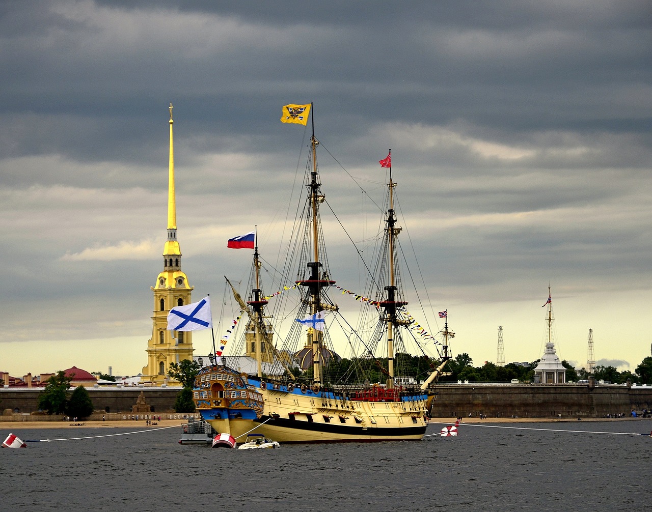 Immersive Guernsey Experience in St. Peter Port