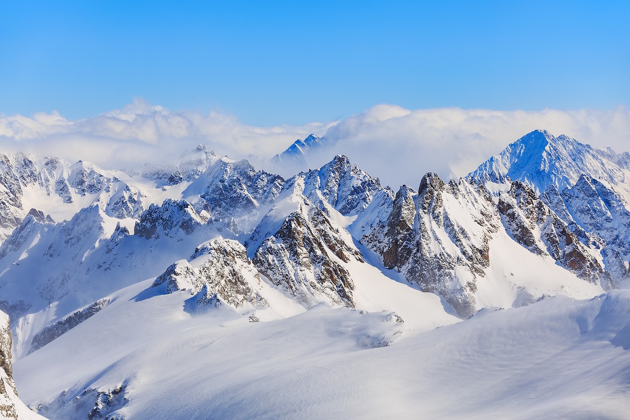 Romantic Day in Engelberg: Scenic Walks and Local Cuisine