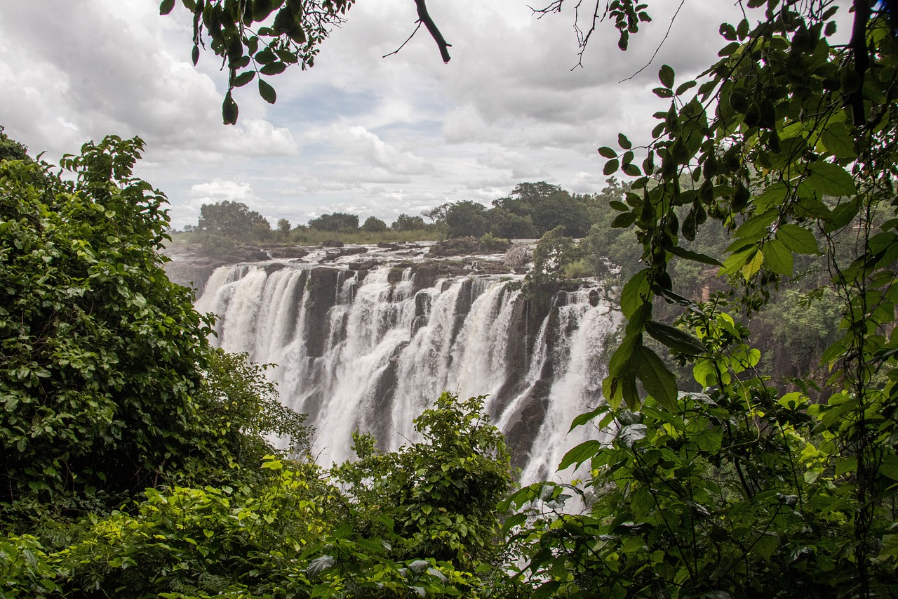 Ultimate 7-Day Zambia Adventure: Victoria Falls & Beyond