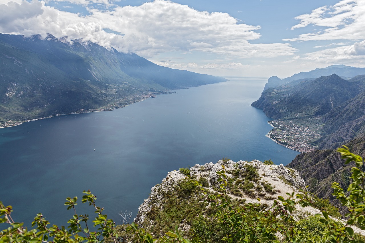 Nature and Culinary Delights in Trento and Lake Garda