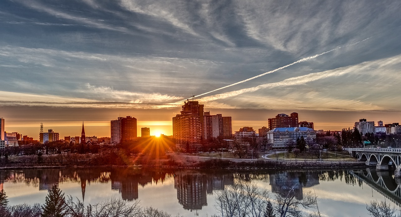 Birdwatching and Culinary Delights in Saskatoon