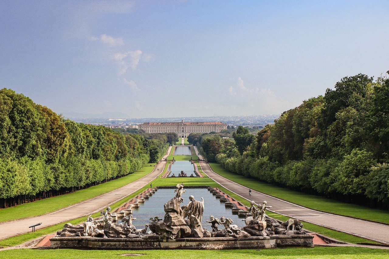 Royal Experience: Caserta and Pompeii in a Day