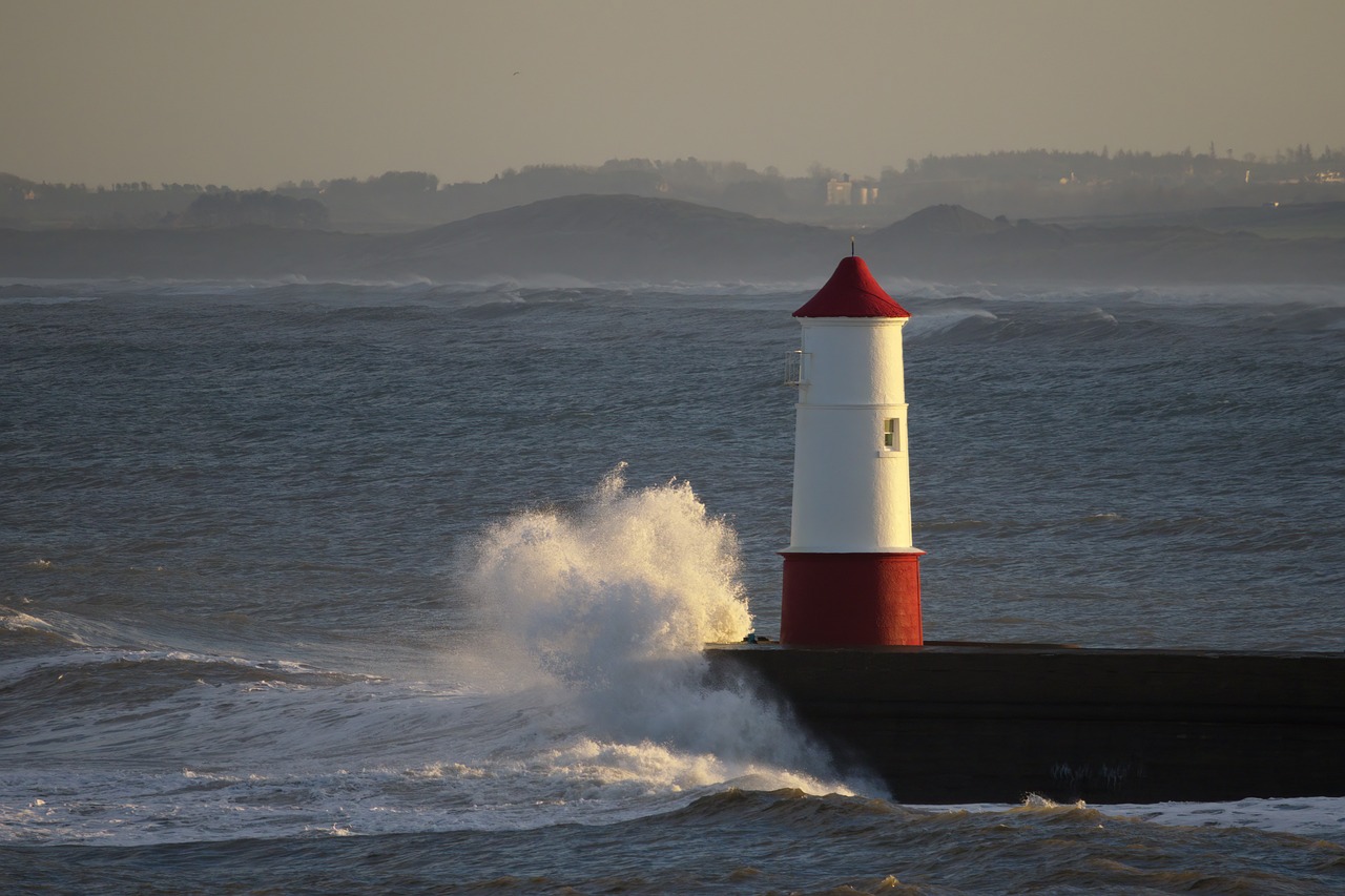 A Taste of Scotland: Distilleries and Coastal Charm