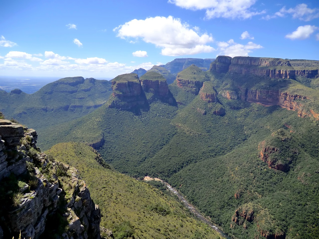 Scenic Delights of Drakensberg