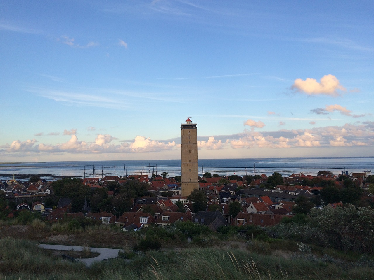 Mystery and Culinary Delights in West-Terschelling