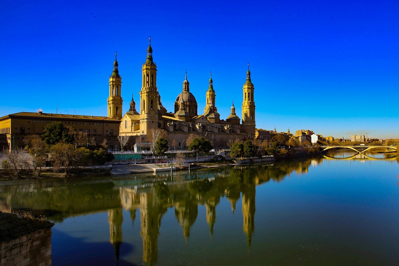 Explorando la Ruta del Vino de Rioja desde Miranda de Ebro