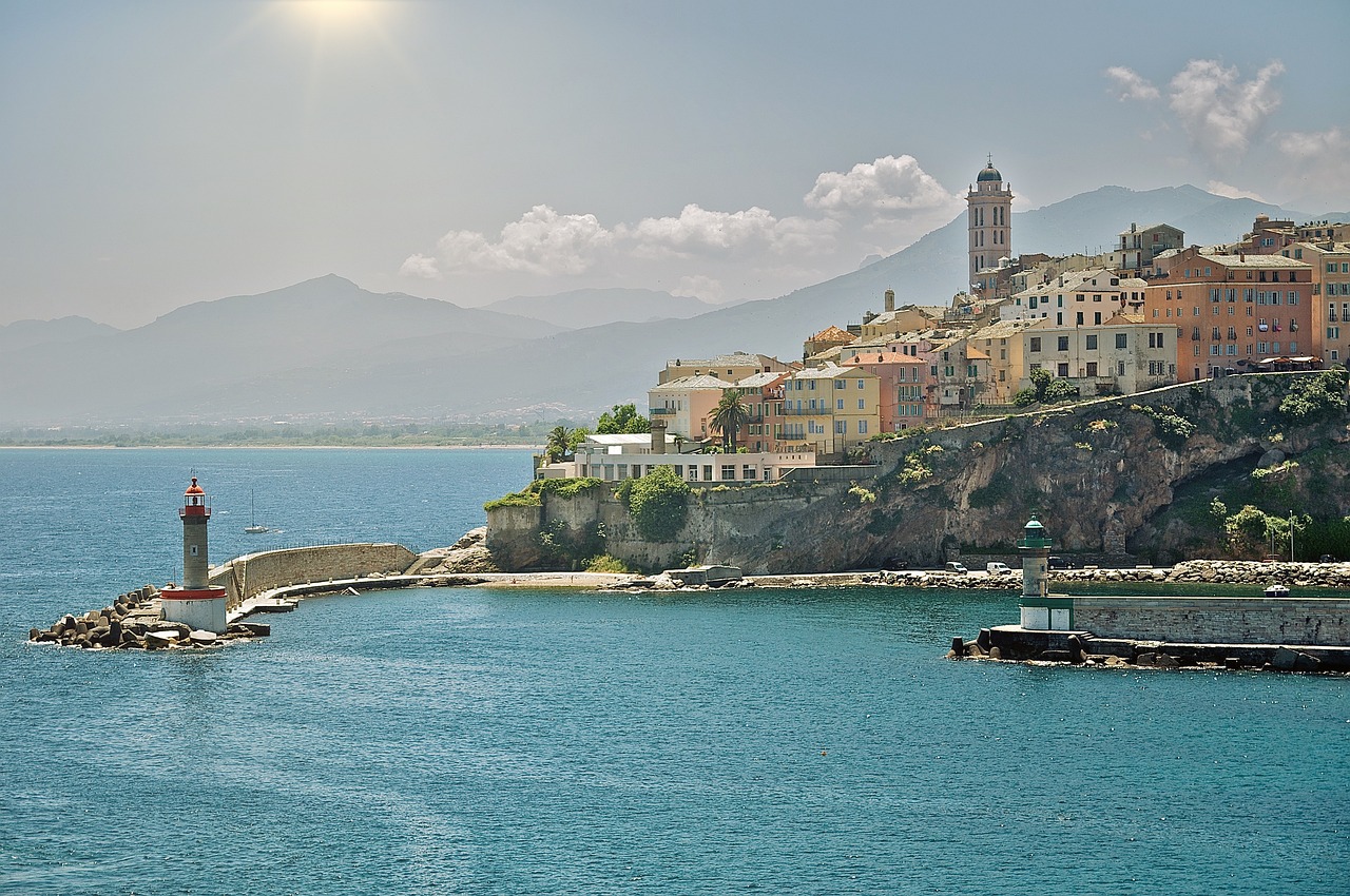 Découverte Culturelle de Bastia, Cap Corse et Désert des Agriates