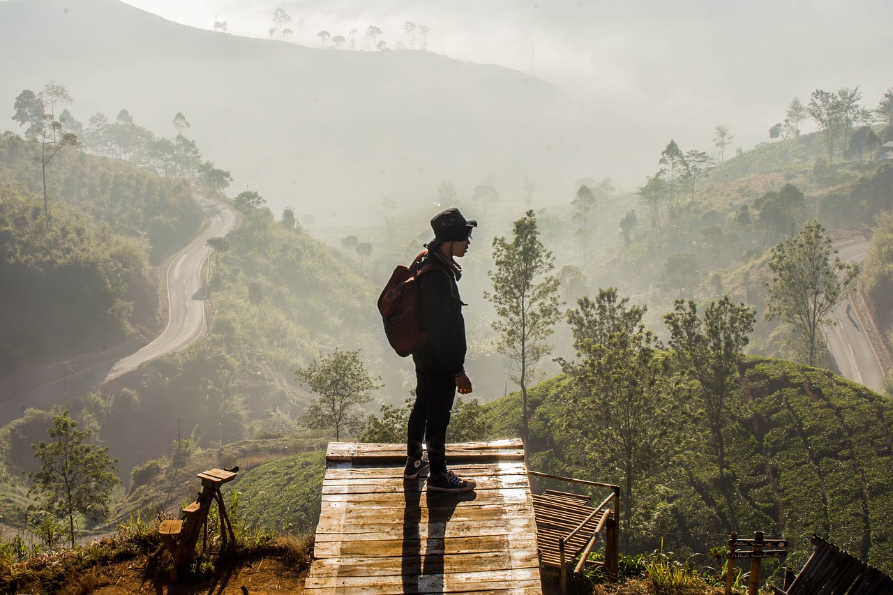 Experiencia Única en Bandung: Volcán, Aguas Termales y Plantaciones de Té