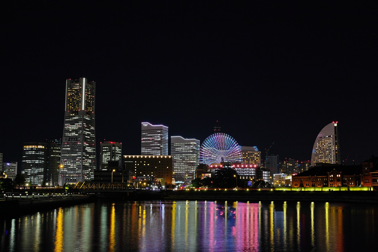 Yokohama Modern Architecture, Chinatown, and Waterfront Parks Exploration