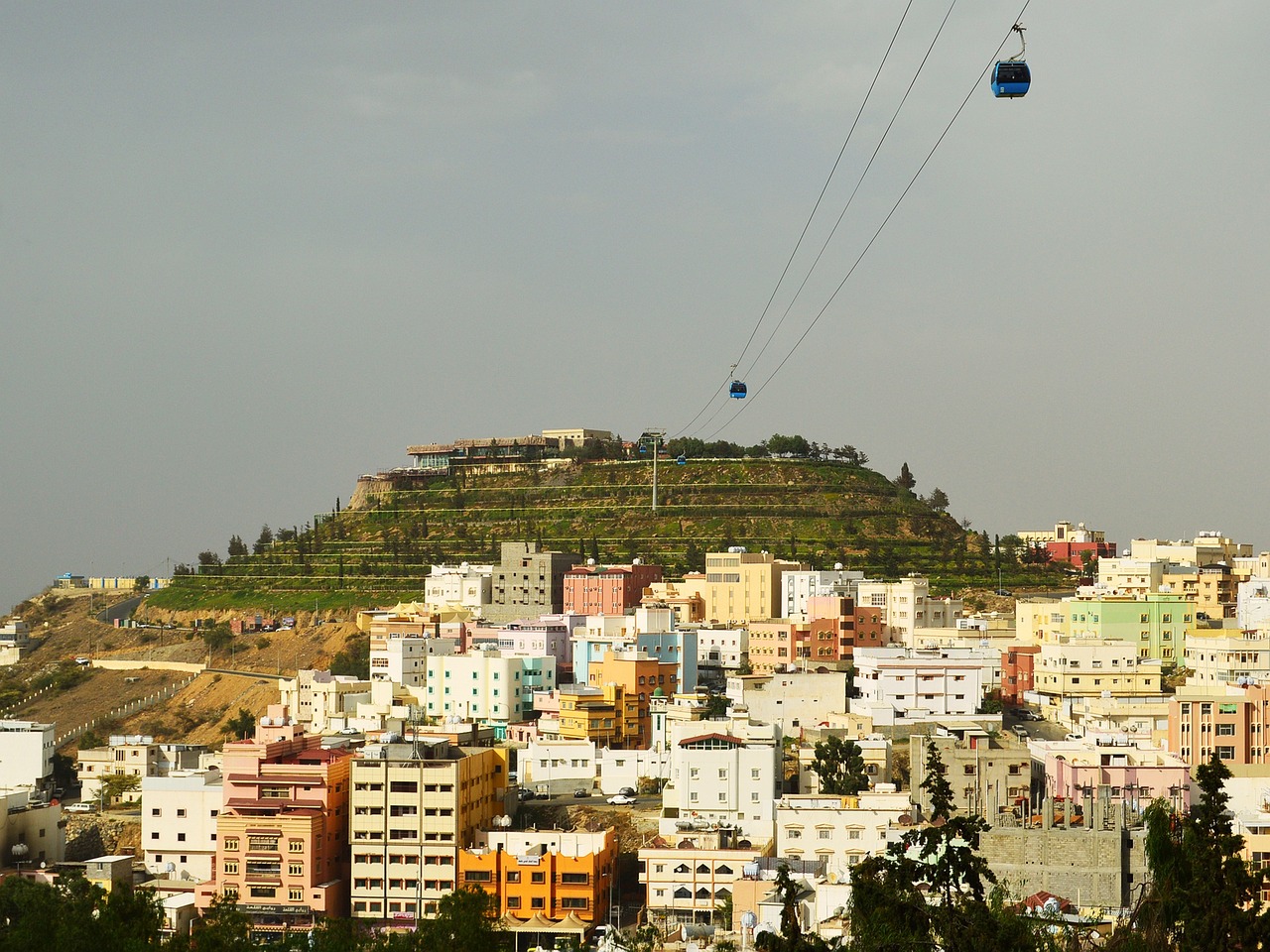 Abha's Charm in 2 Days: City Tour & Culinary Delights