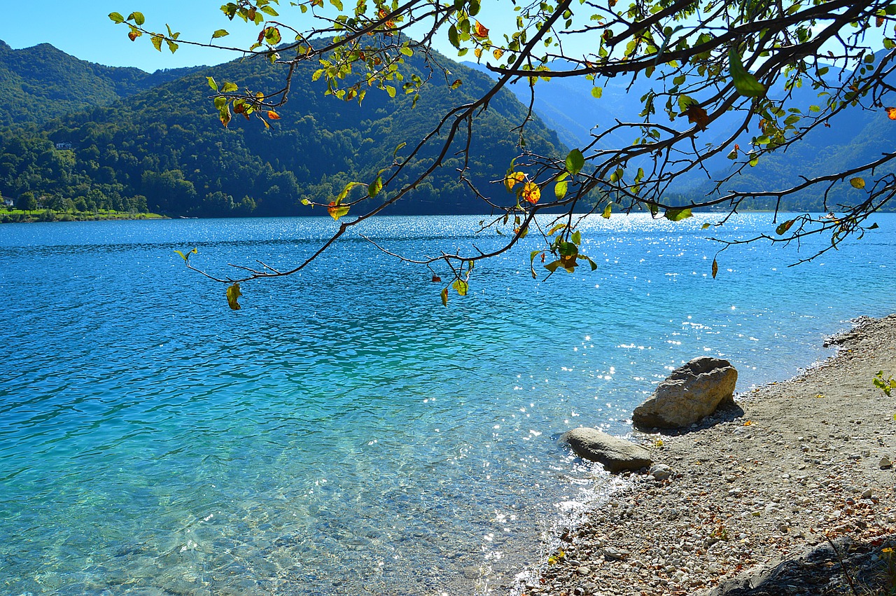 Esplorazione del Lago di Garda e delle Dolomiti da Ledro