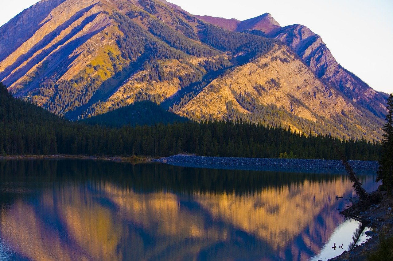 Outdoor Adventure in Kananaskis: Rafting, Hiking, and Scenic Drives
