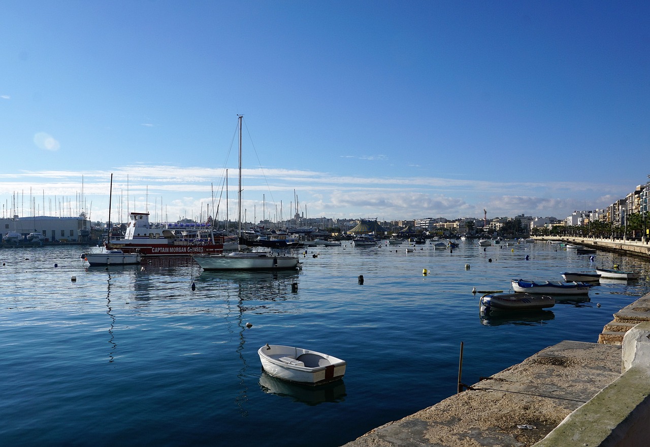 9 Days of Historical Sites and Beaches in Sliema