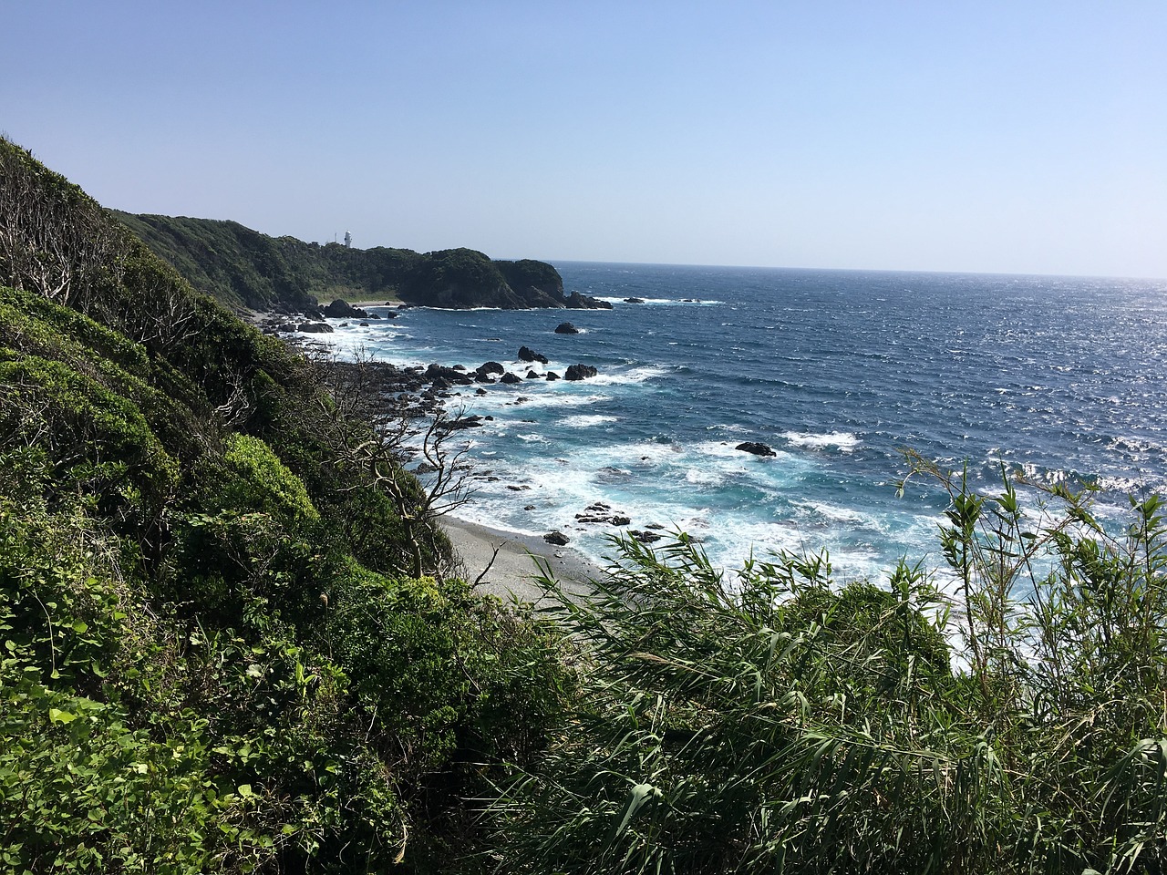 Serene Nature and Coastal Delights in Wakayama