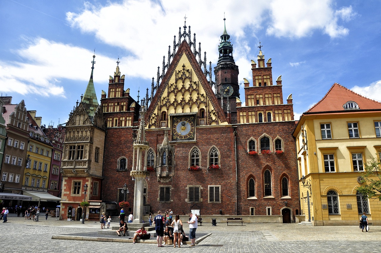 Exploring Wrocław's Culture, Landmarks, and Cuisine