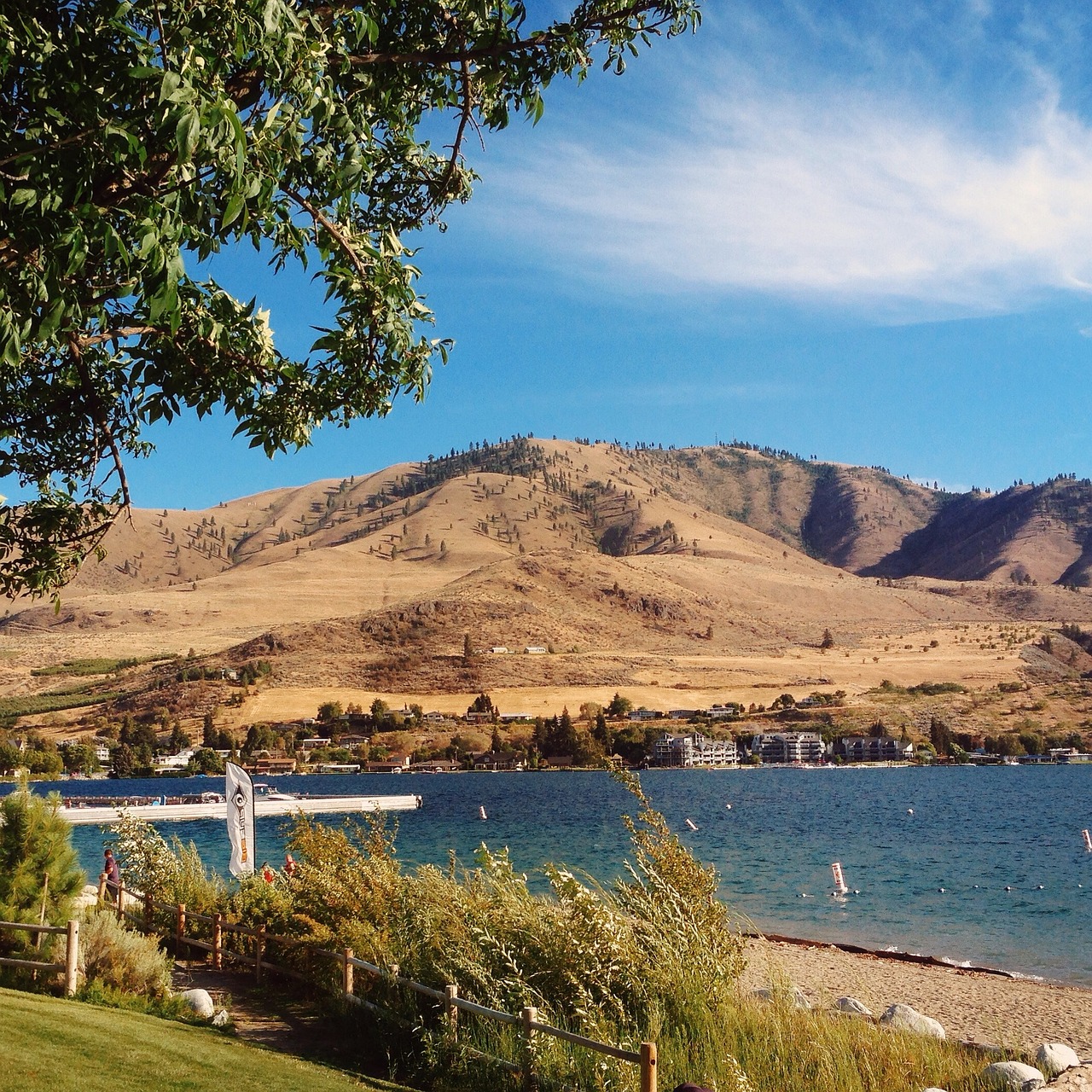 Tranquil Escape to Lake Chelan