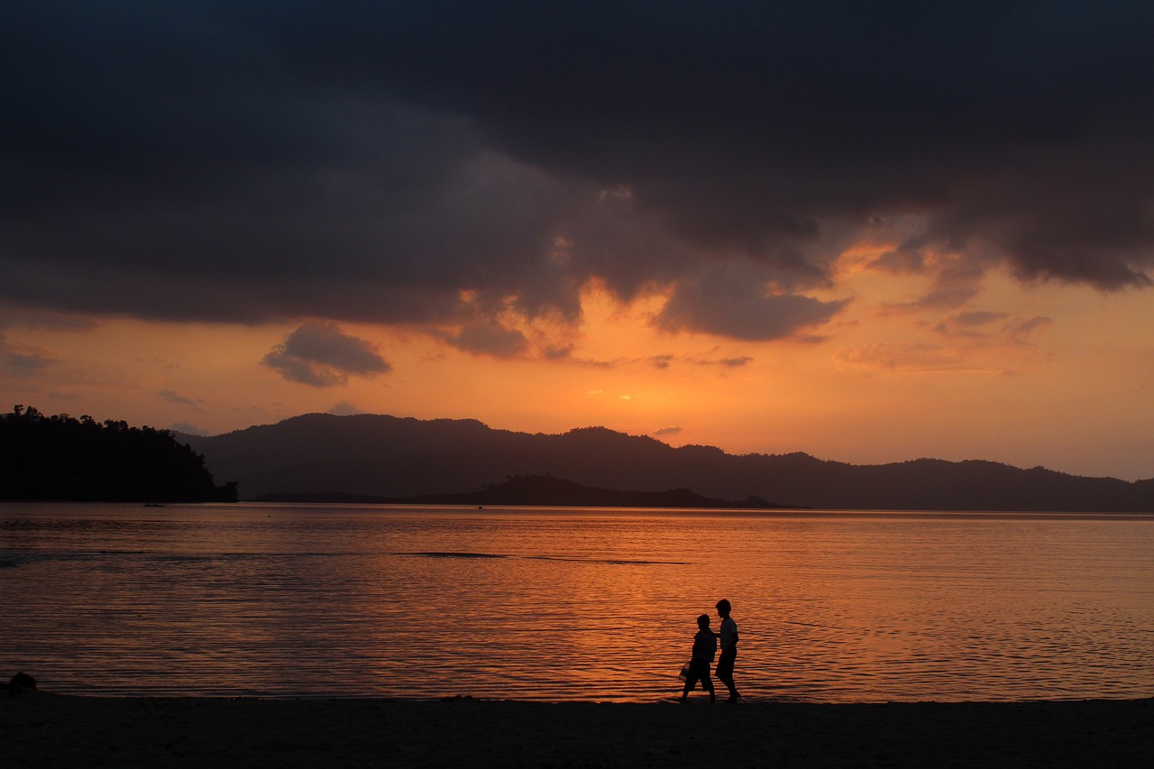 Beach Relaxation and Mountain Adventure in the Philippines