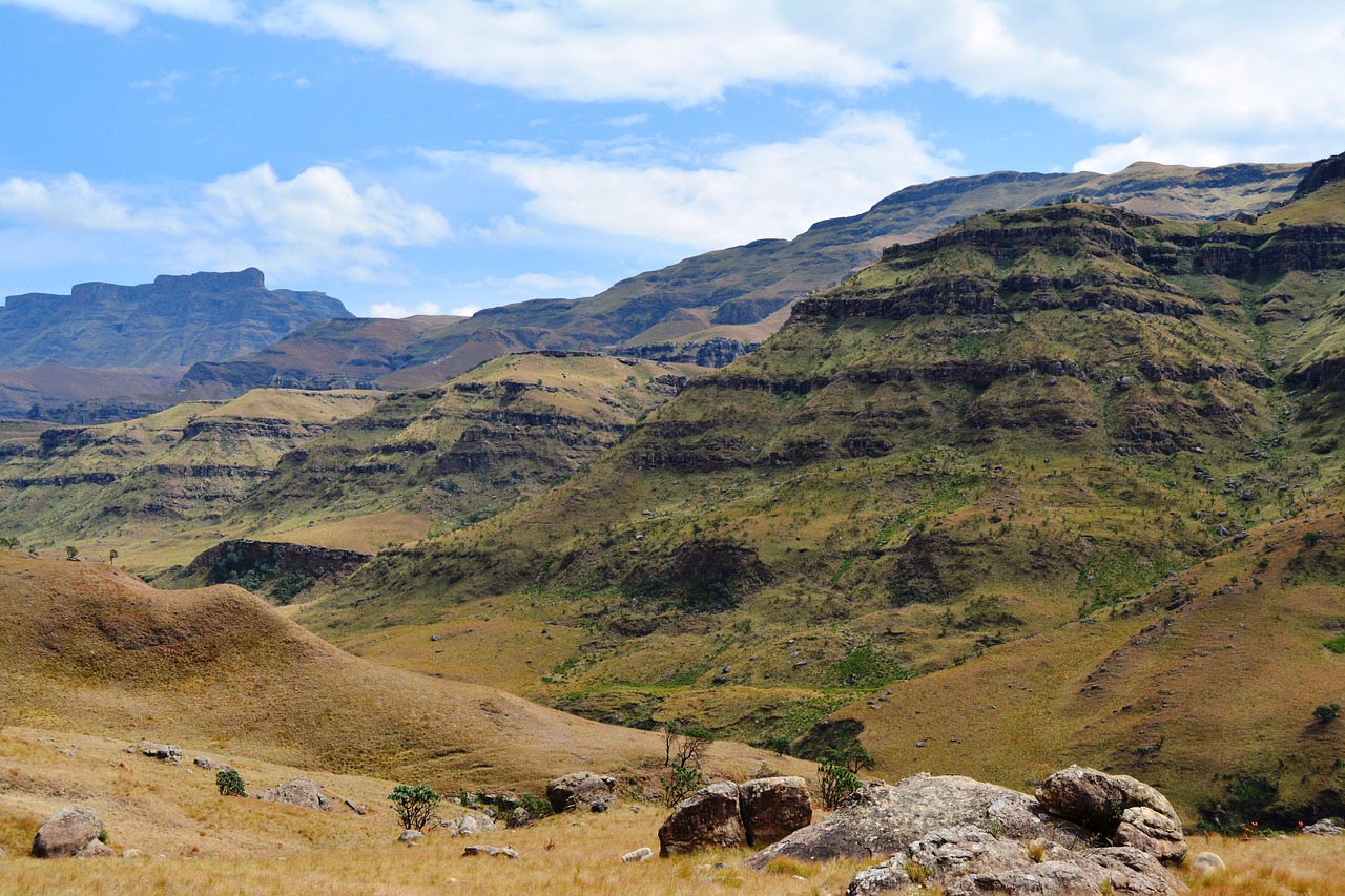 Aventure au Lesotho: Chutes, Patrimoine et Saveurs