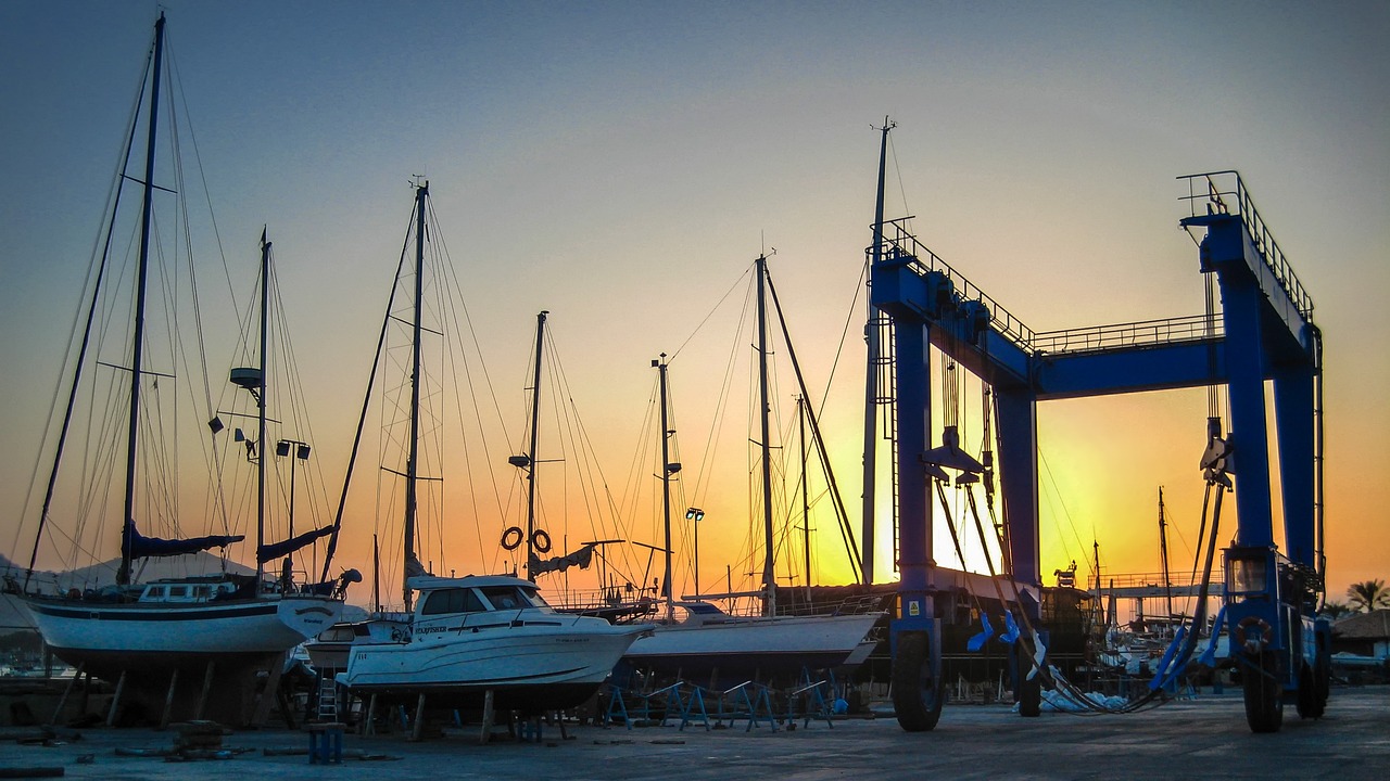 Sailing and Seaside Delights in Port d'Alcudia