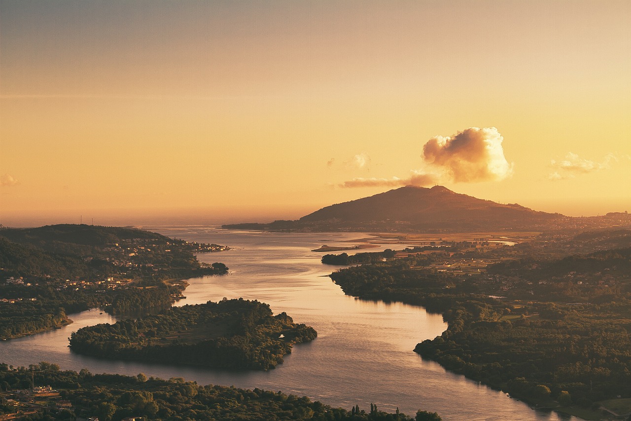 Port Wine and Douro Valley Delights