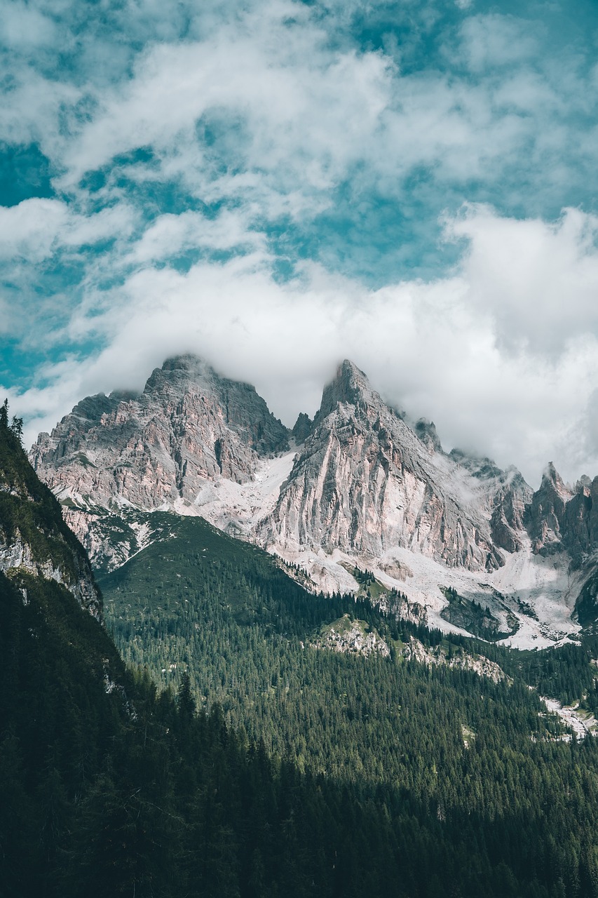 Esplorazione Culminante delle Dolomiti in 3 Giorni