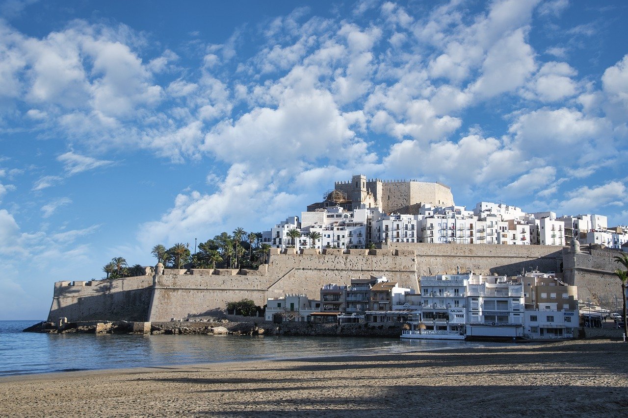 5 Days in Castellon with Historical Sites and Beach Relaxation