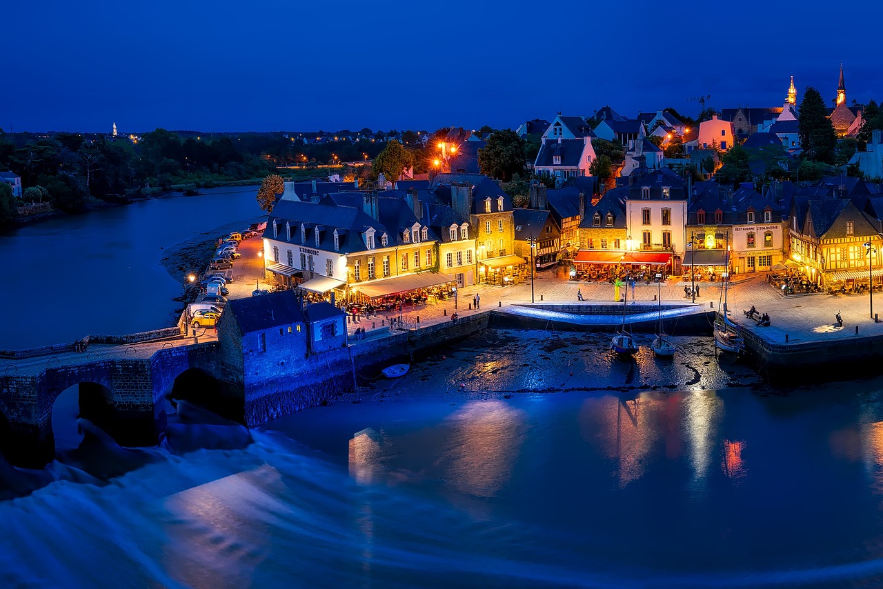 Seaside Wonders and Culinary Delights in Auray