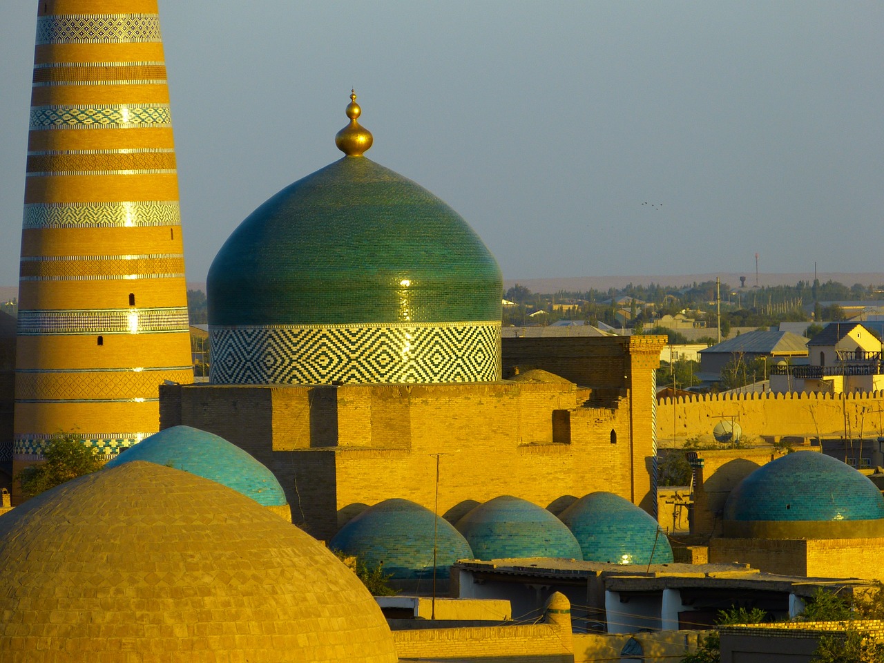 Cultural Delights: Khiva to Samarkand in 3 Days